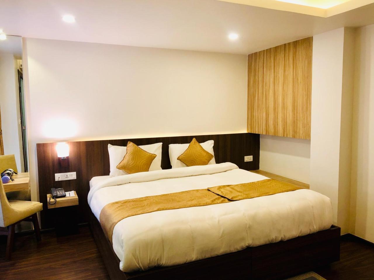 The Milestone Hotel Катманду Екстер'єр фото