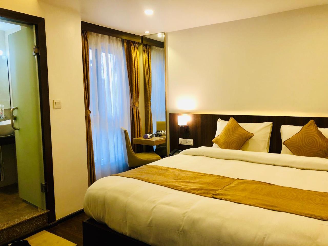 The Milestone Hotel Катманду Екстер'єр фото